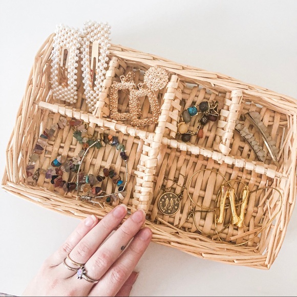 WOVEN JEWELRY BASKET ORGANIZER TRAY - Picture 2 of 5